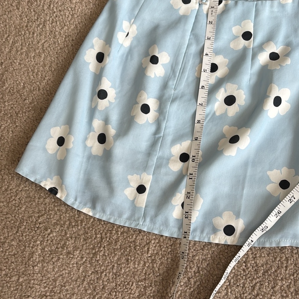 Princess Polly Floral Blue Skirt size 2 - Picture 5 of 5